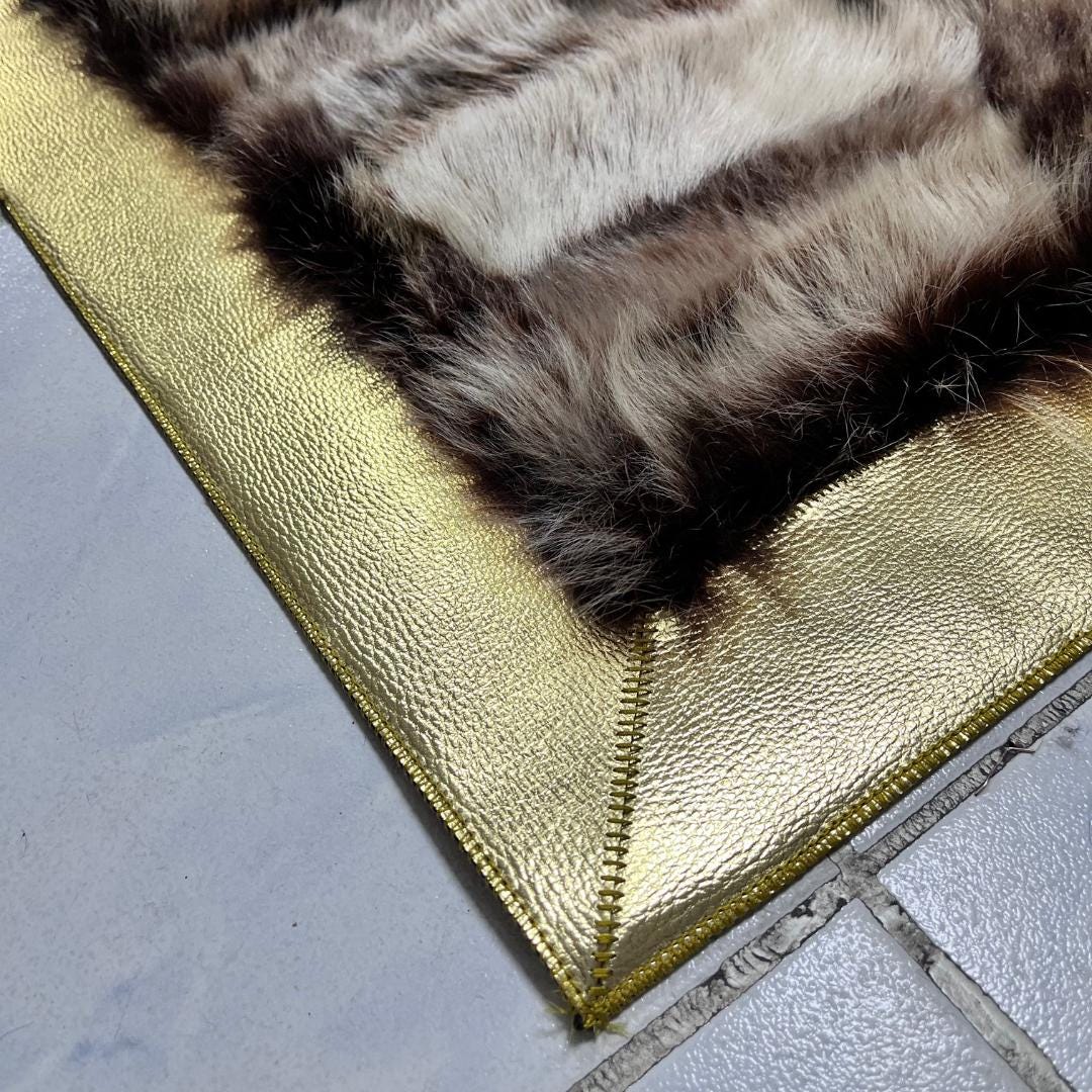 Brown Sheepskin Rug,Brown With Gold Sheepskin Fur Rug,Fluffy Rug,Soft Area Rug,Shaggy Rug ,Rug for Living Room,Wool Rug,Sheepskin Carpet - BuzzLeatherCarpetBrown Sheepskin Rug,Brown With Gold Sheepskin Fur Rug,Fluffy Rug,Soft Area Rug,Shaggy Rug ,Rug for Living Room,Wool Rug,Sheepskin Carpet