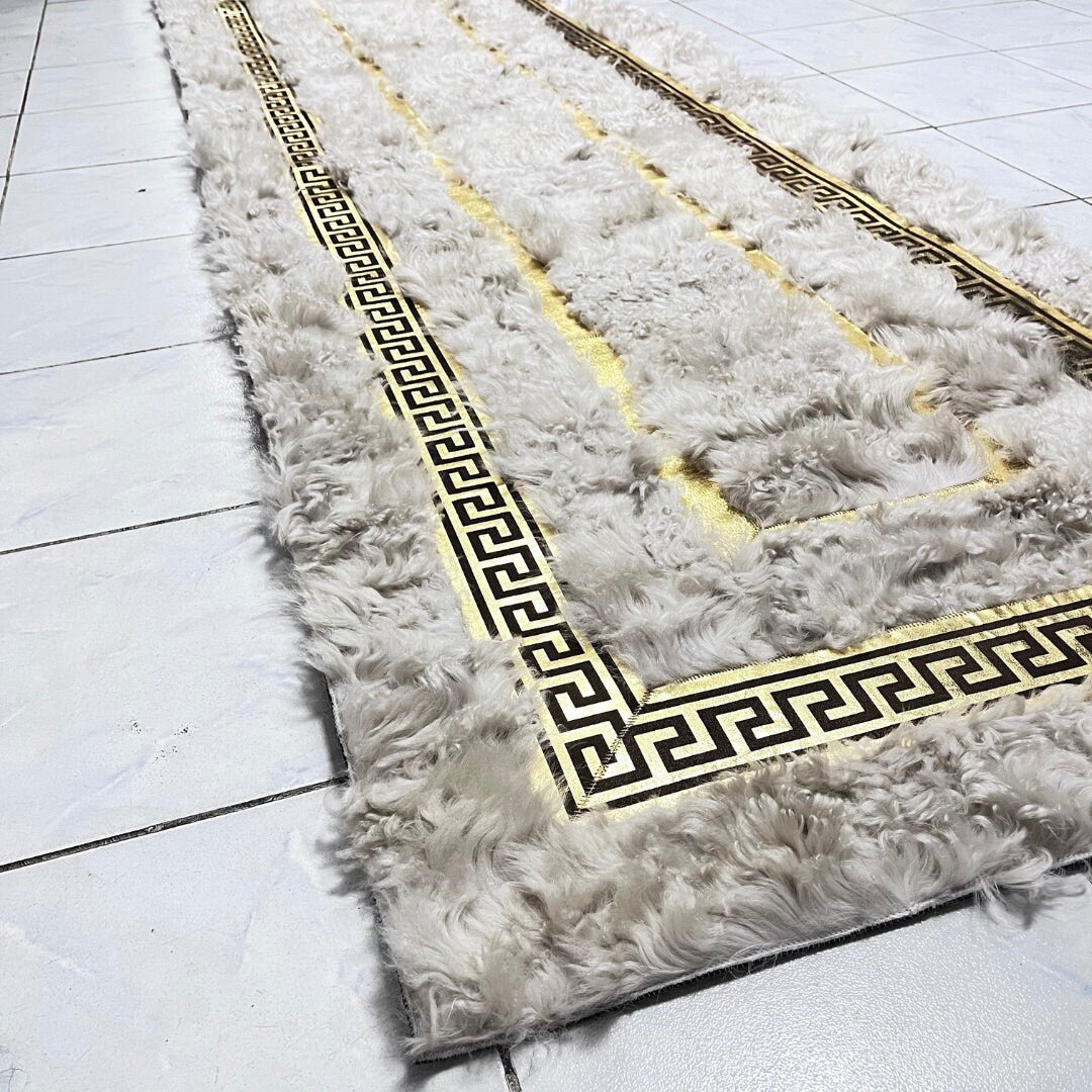 Cream Sheepskin Rug,Cream With Gold Sheepskin Fur Rug,Fluffy Rug,Soft Area Rug,Shaggy Rug,Rug for Living Room,Sheepskin Carpet - BuzzLeatherCarpetCream Sheepskin Rug,Cream With Gold Sheepskin Fur Rug,Fluffy Rug,Soft Area Rug,Shaggy Rug,Rug for Living Room,Sheepskin Carpet