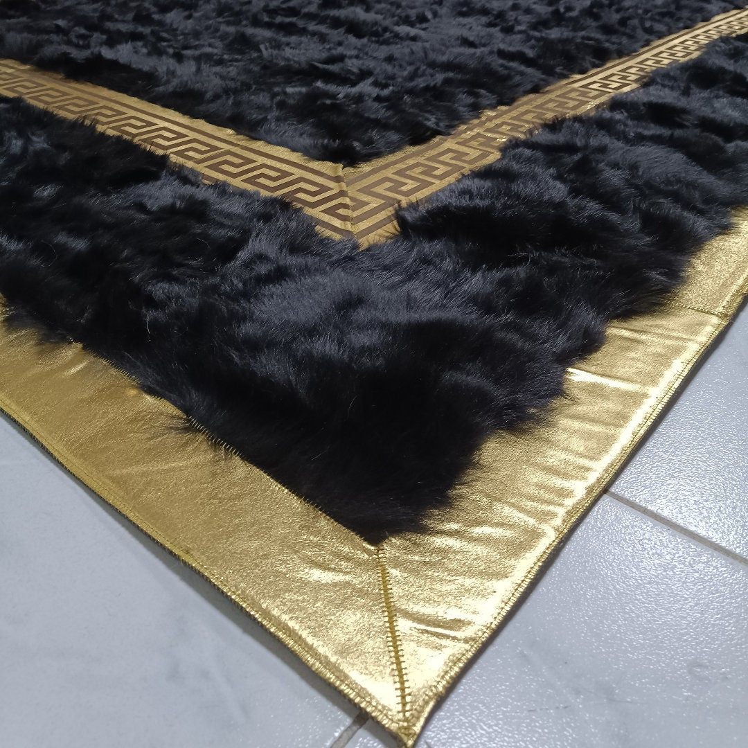 Premium Natural Black Sheepskin Fur Rug 8x10, Soft Plush Area Rug for Sophisticated Home Style, Unique Wedding Gift, Sheepskin Area Rug